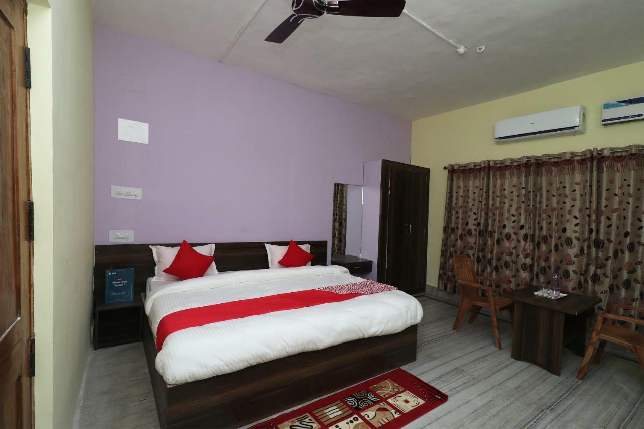 Oyo 35736 Shree Jagannath Lodge Puri Buitenkant foto