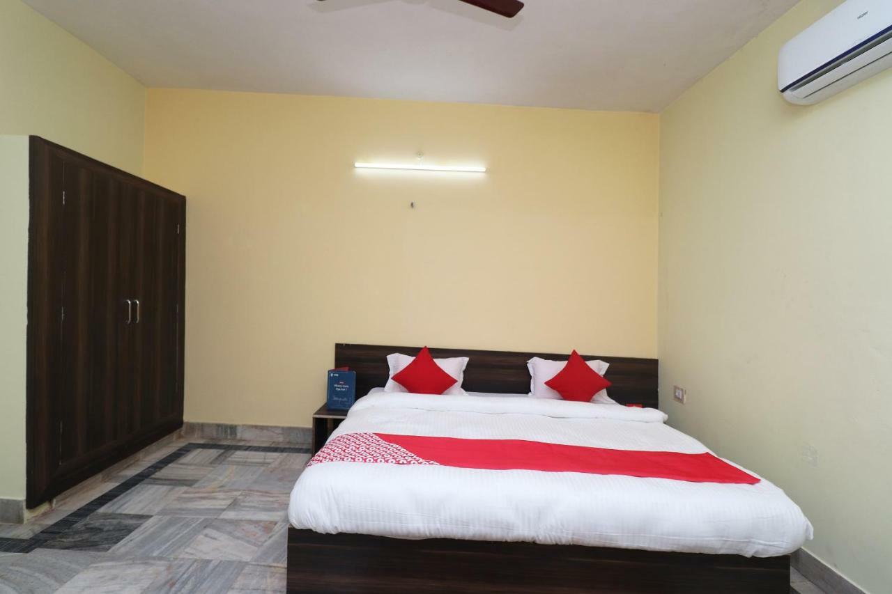 Oyo 35736 Shree Jagannath Lodge Puri Buitenkant foto