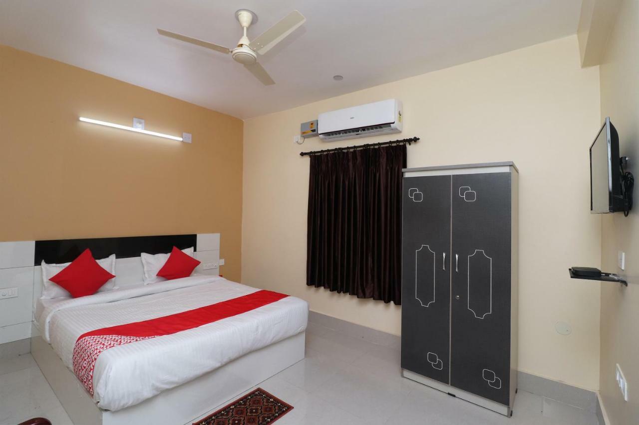 Oyo 35736 Shree Jagannath Lodge Puri Buitenkant foto