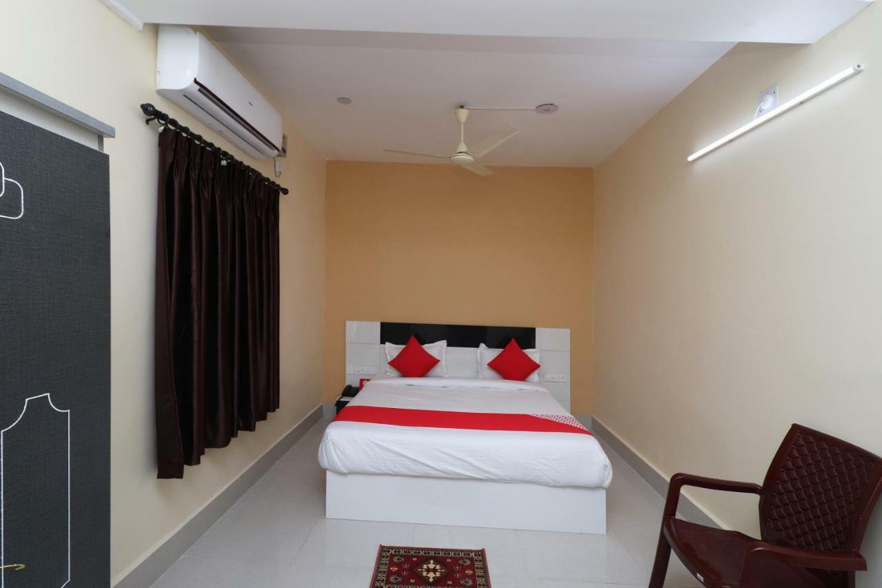 Oyo 35736 Shree Jagannath Lodge Puri Buitenkant foto