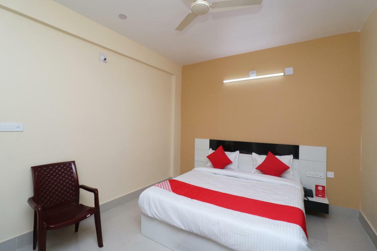 Oyo 35736 Shree Jagannath Lodge Puri Buitenkant foto