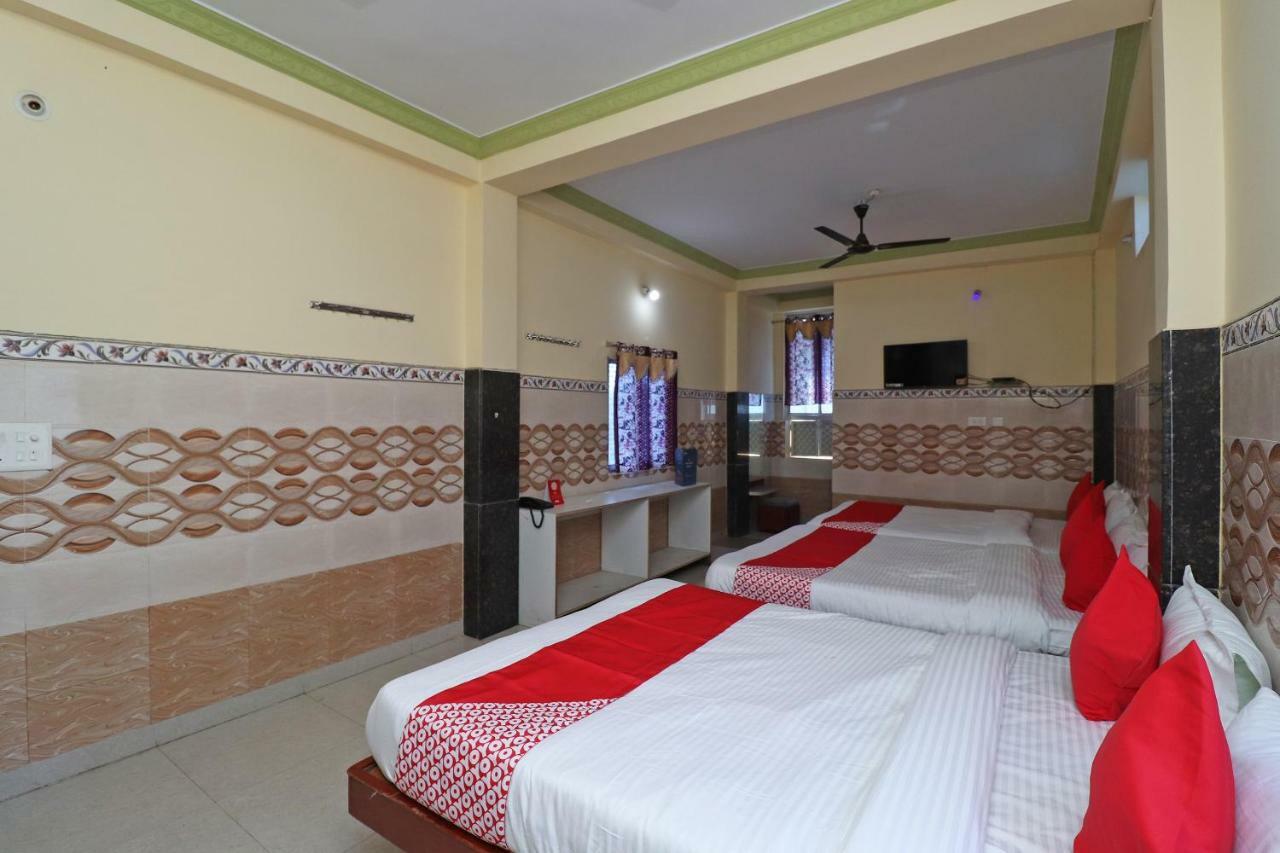 Oyo 35736 Shree Jagannath Lodge Puri Buitenkant foto