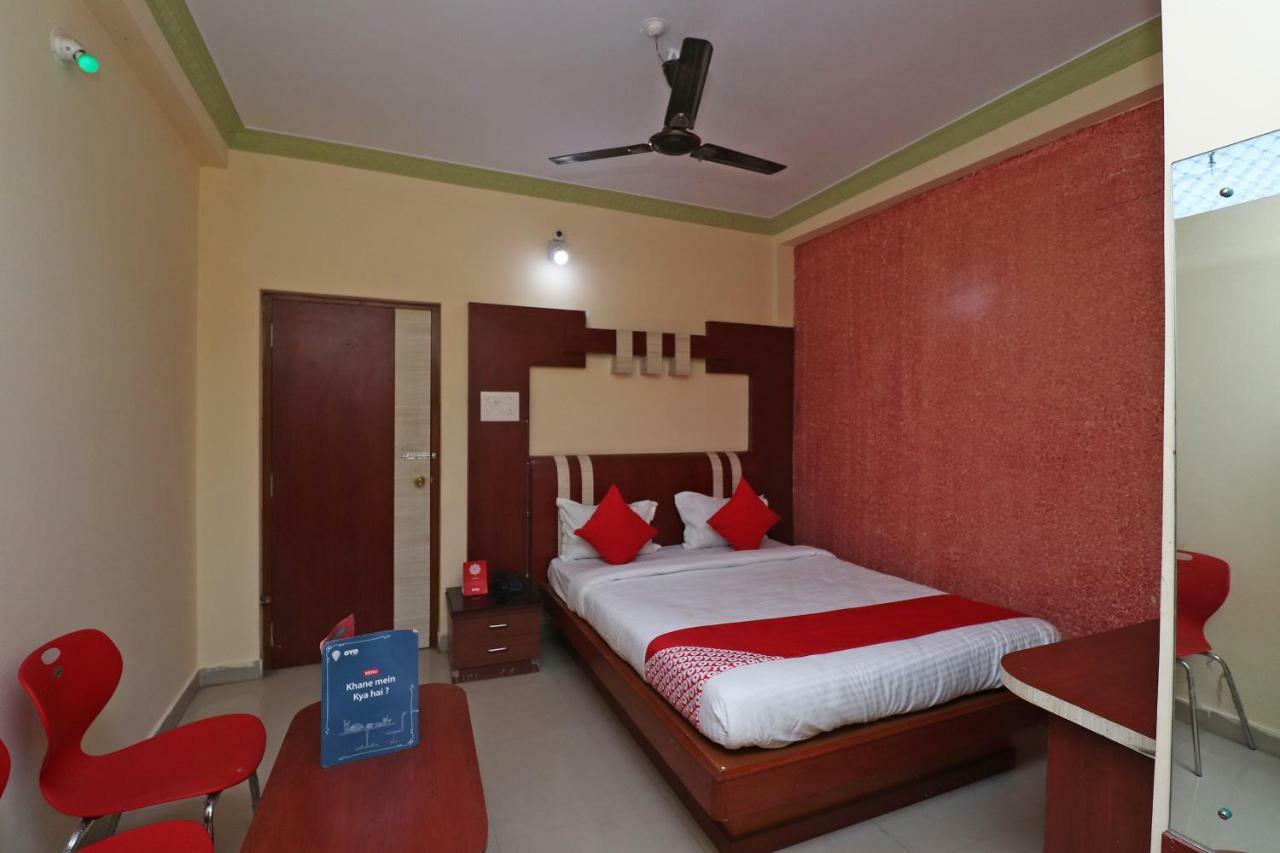 Oyo 35736 Shree Jagannath Lodge Puri Buitenkant foto